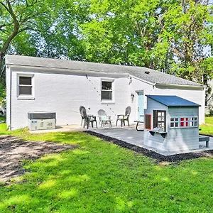 Charming With Yard 2 Mi To Beach! , Hampton United States